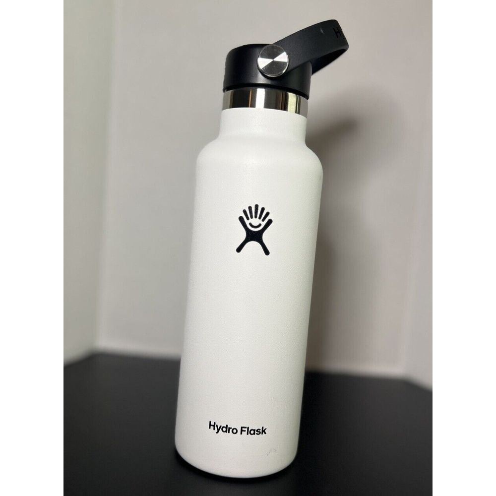 HYDRO FLASK 18‎ oz. WHITE STANDARD MOUTH WITH FLEX CAP HYDRATION HOT/COLD New